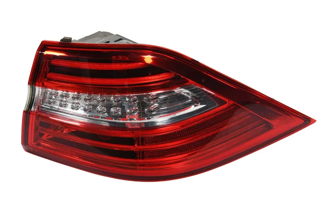 a1669063201   rear light